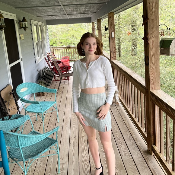 Meet your Posher, Rachael - Picture 2 of 13